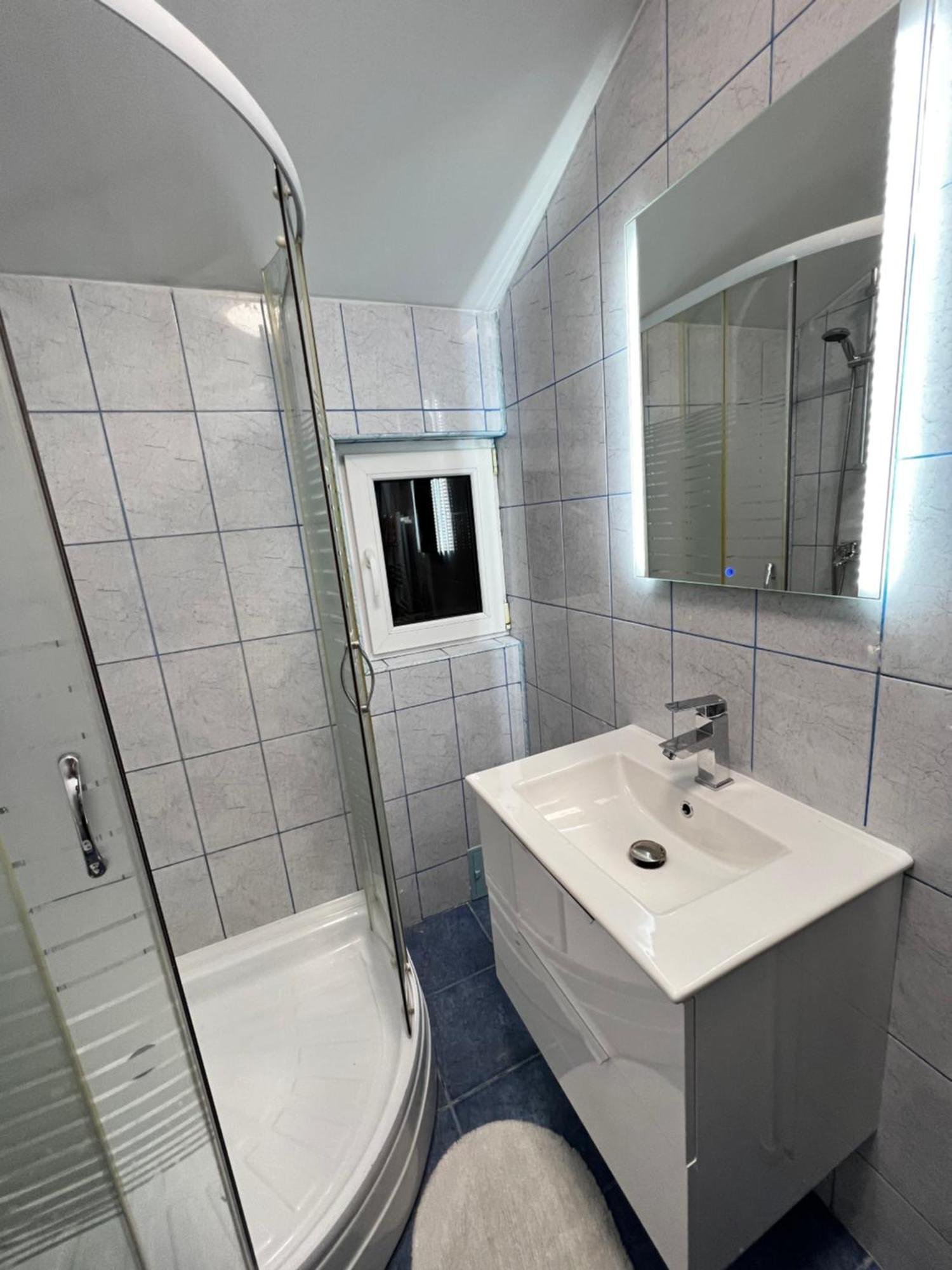 Ndl City Center Appartement Cluj-Napoca Buitenkant foto
