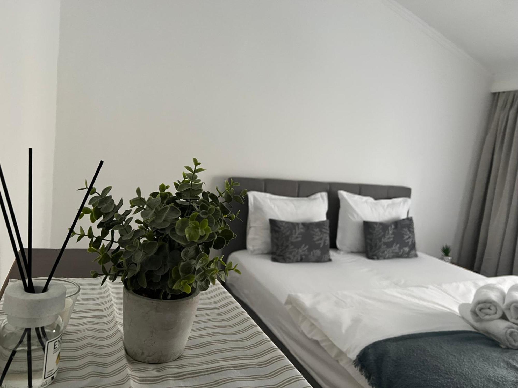 Ndl City Center Appartement Cluj-Napoca Buitenkant foto
